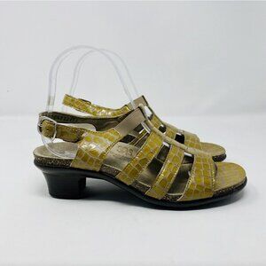 SAS Size 7.5 Allegro Genuine Leather Reptile Print Heel Strap Sandals Green